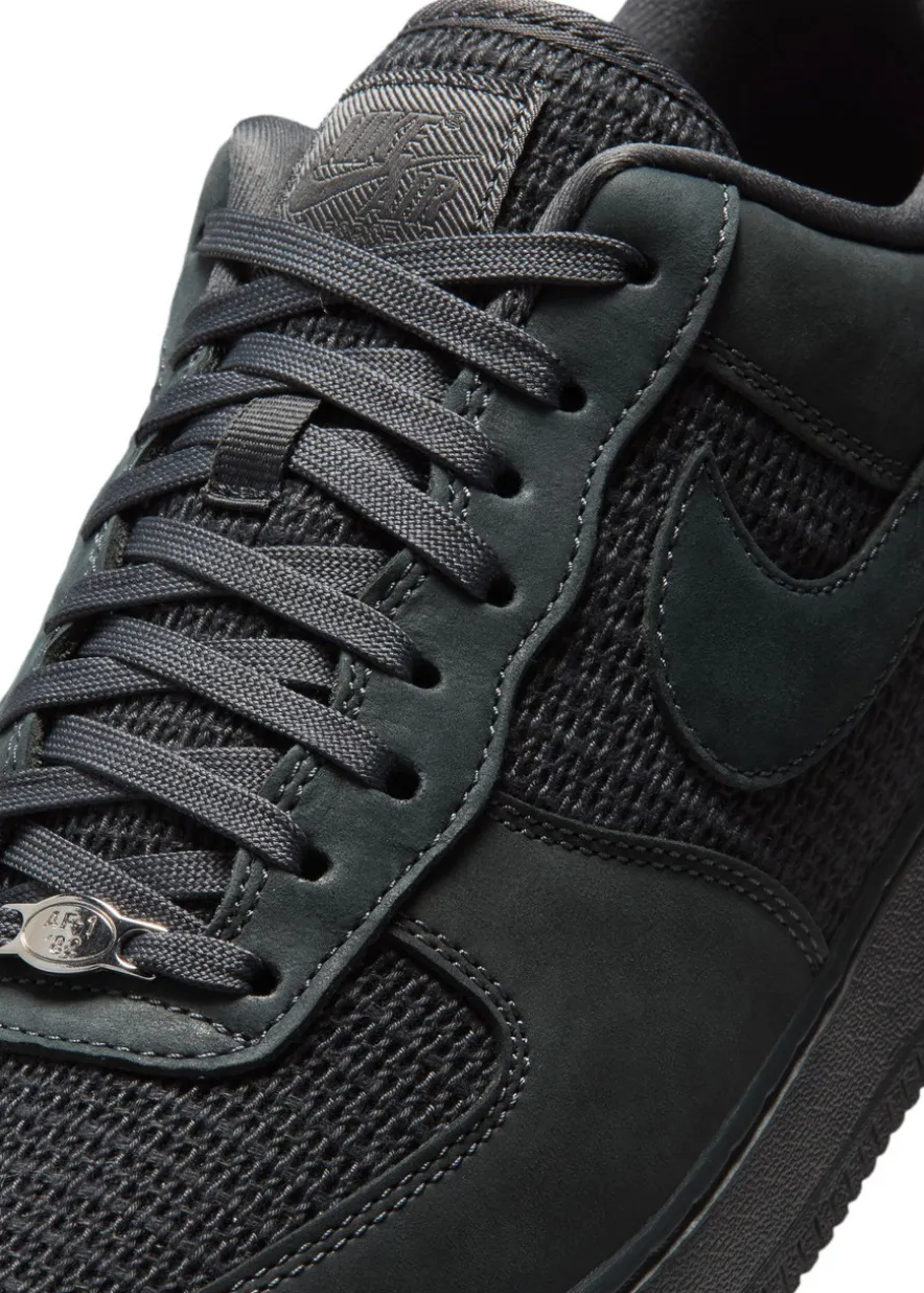 Air Force 1 '07 LV8 sneakers