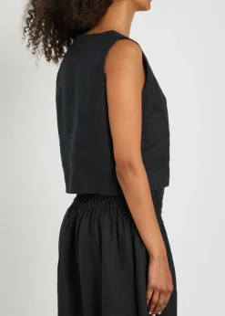 Akira linen top