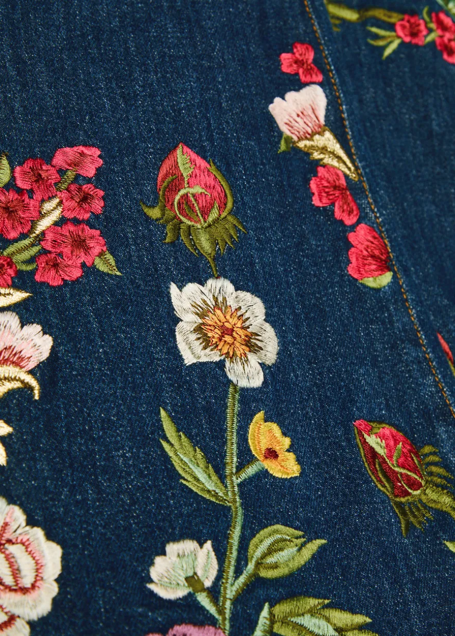 Beautiful floral-embroidered flared-leg jeans