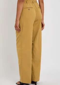 Belted cotton and linen-blend trousers
