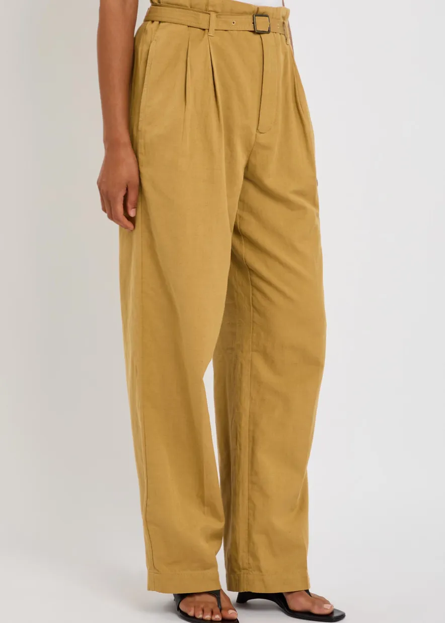 Belted cotton and linen-blend trousers