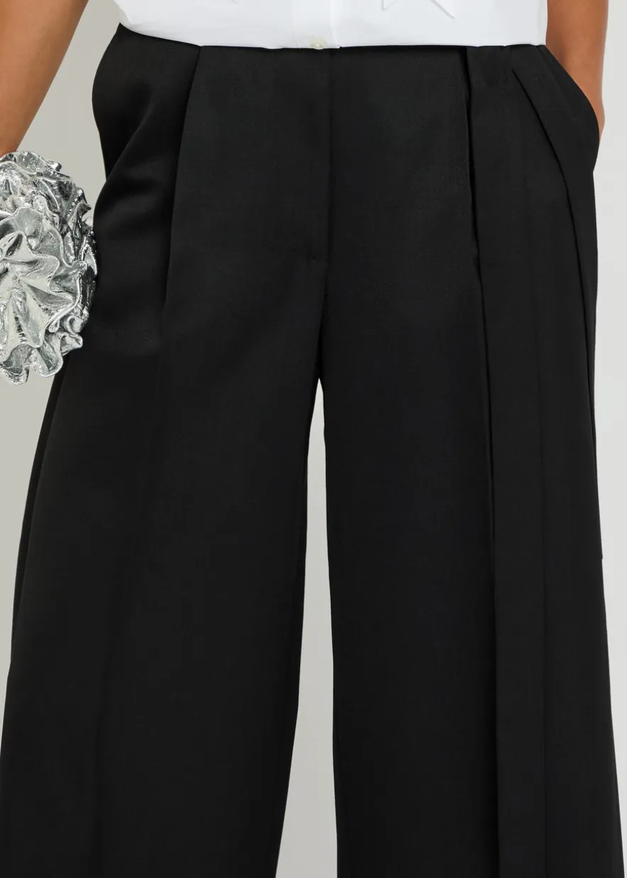Belted wide-leg trousers