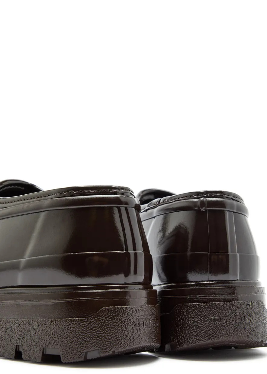 Beth glossed rubber boots