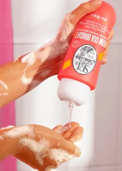Bom Dia Bright Body Wash 385ml