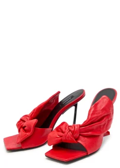 95 bow leather sandals