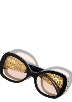 Butterfly-frame sunglasses