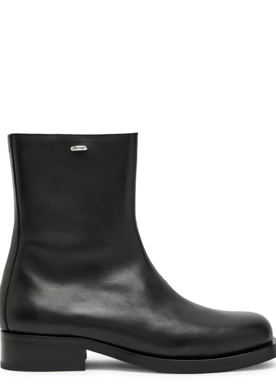 Camion leather ankle boots