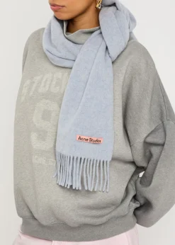 Canada wool scarf