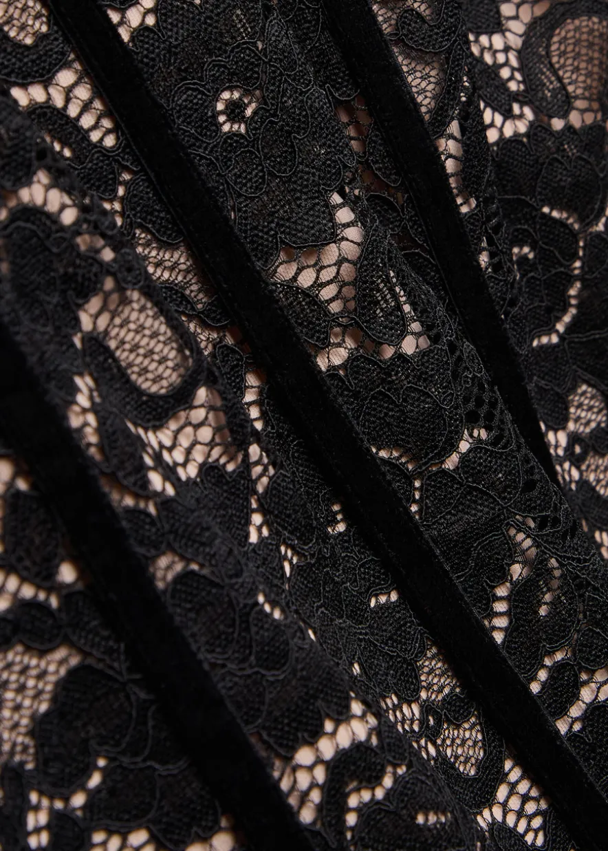 Carissa floral-lace maxi dress