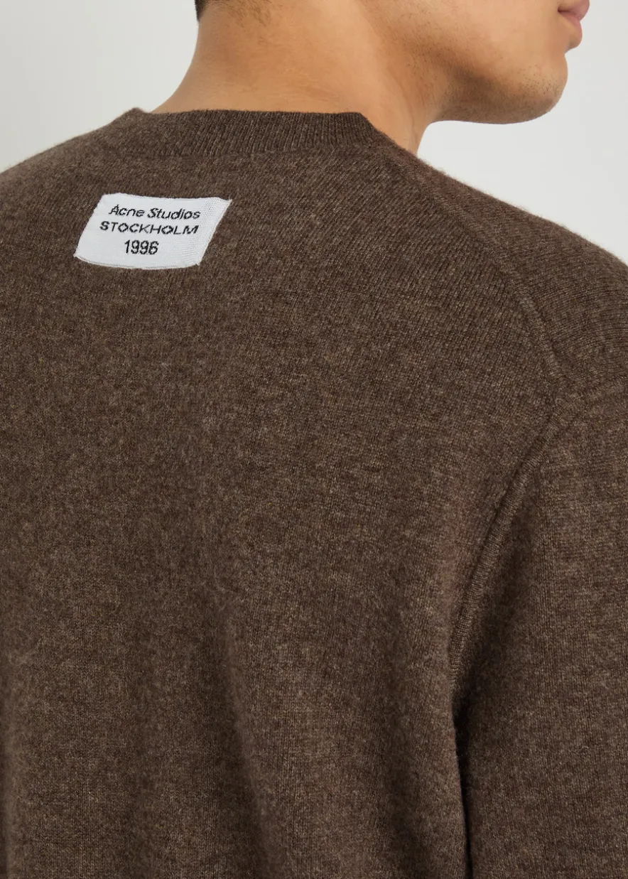 Cashmere-blend jumper