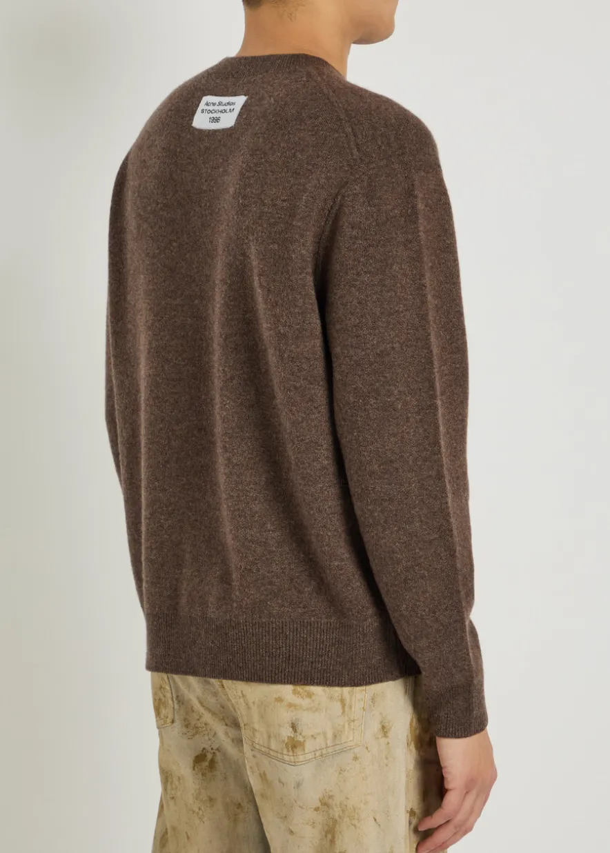 Cashmere-blend jumper