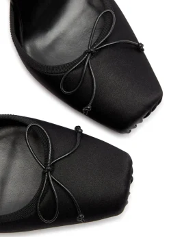 Cassia lace Up 100 satin pumps