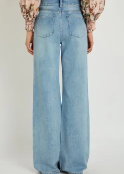Chic wide-leg denim jeans