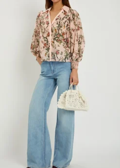 Chic wide-leg denim jeans