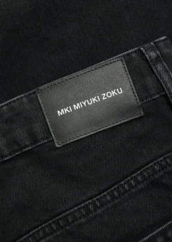 Classic straight-leg jeans