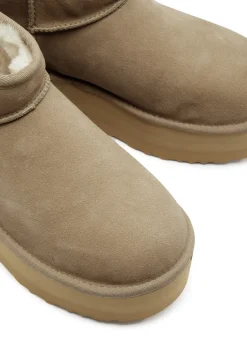 Classic Ultra Mini suede flatform boots