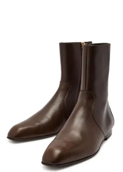 Colt glossed leather ankle boots