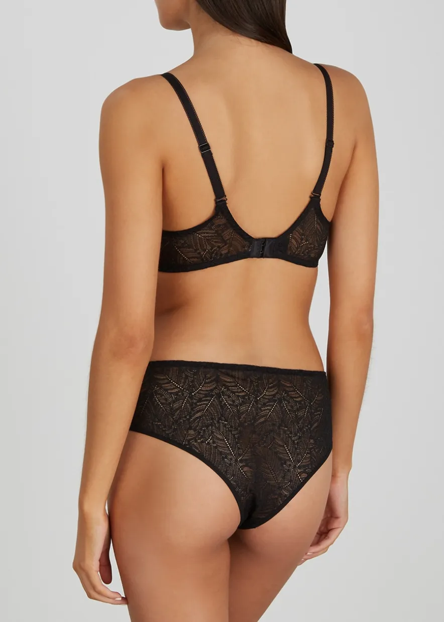 Comete underwired lace bra