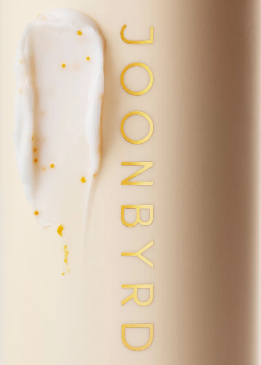Confetti Sky Hand Treatment