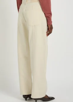 Curved barrel-leg jeans