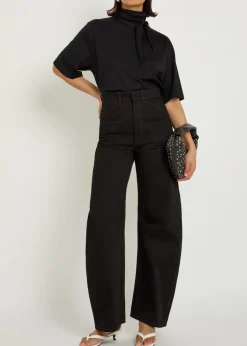 Curved barrel-leg jeans