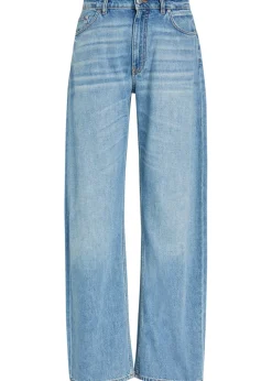 Curved-leg jeans