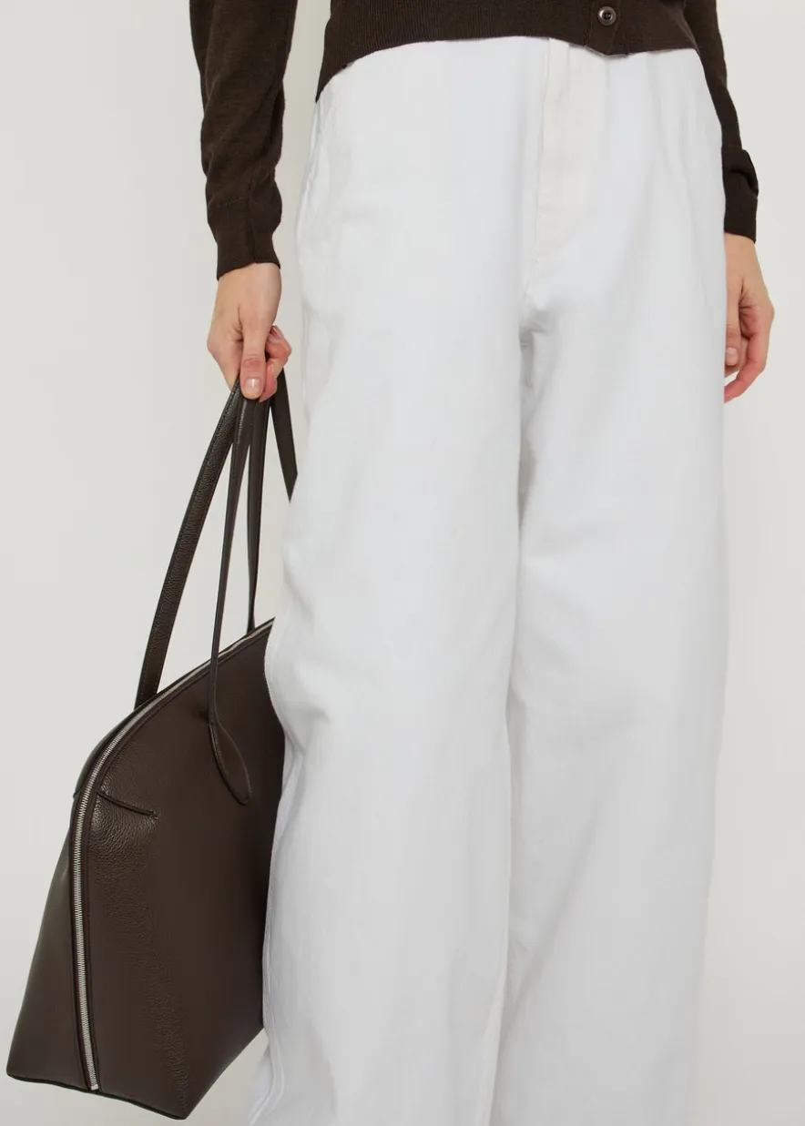 Curved wide-leg jeans