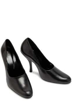 Date 105 leather pumps