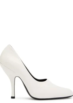 Date 105 leather pumps