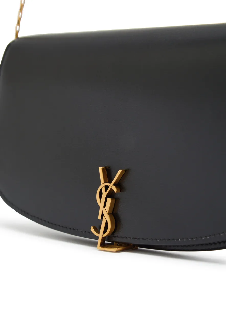 Demilune leather wallet-on-chain