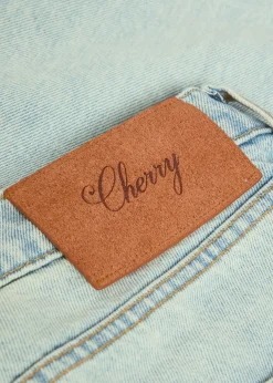 Distressed wide-leg jeans