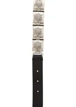 Engraved-link leather belt