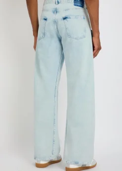 Exposed-pocket straight-leg jeans