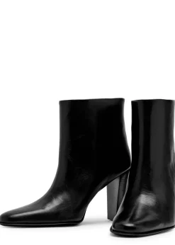 Fete 105 leather ankle boots