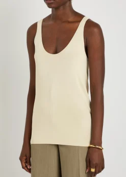 Fine-knit tank top