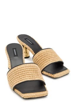 65 foil-effect heel raffia mules