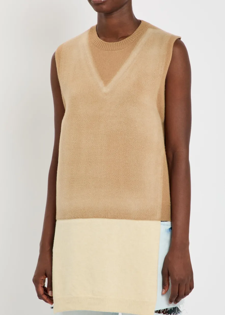 Fuse colour-blocked wool vest