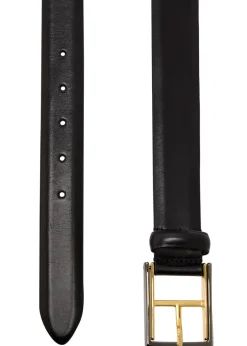 Glossed leather belt
