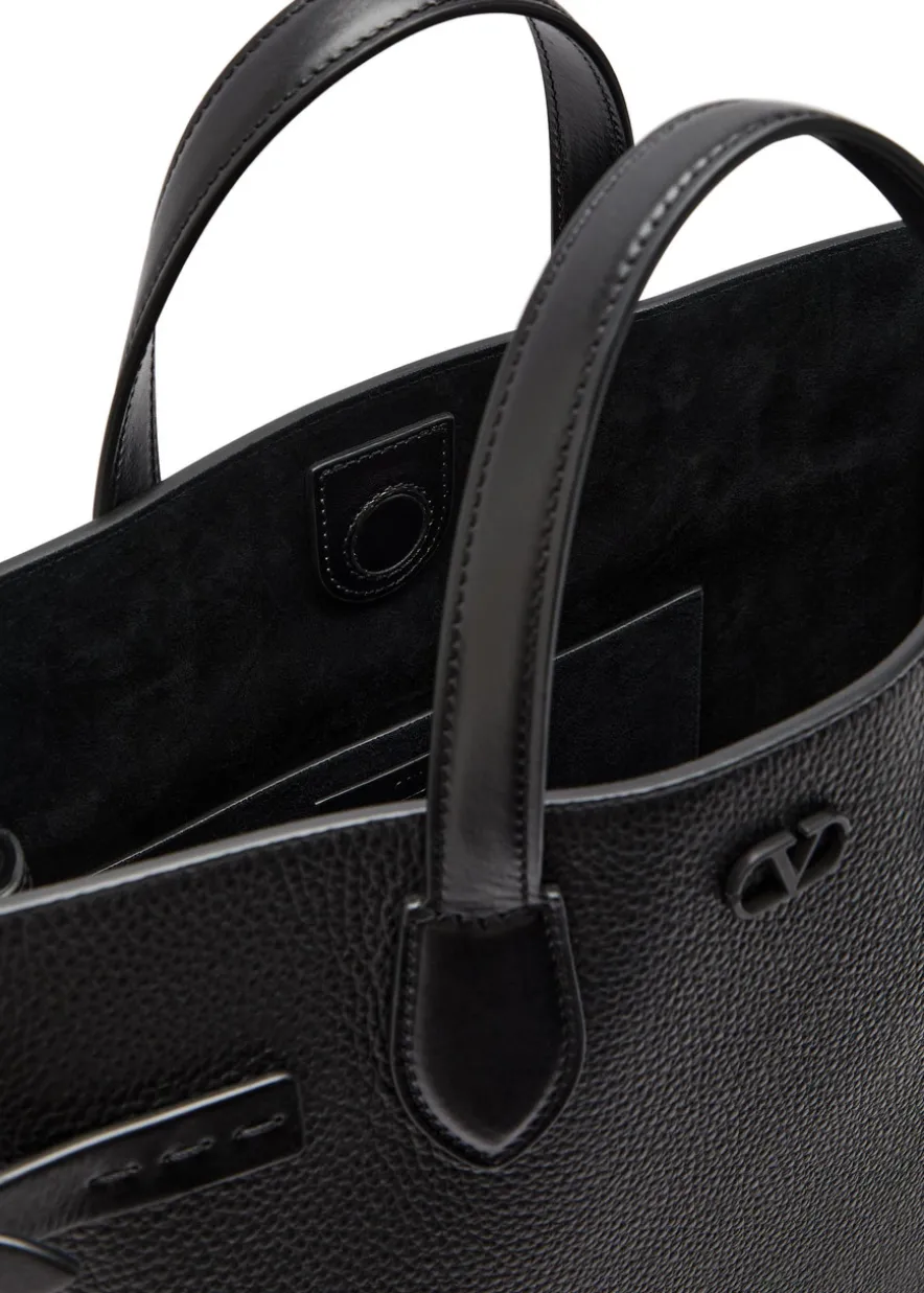 Grained leather tote