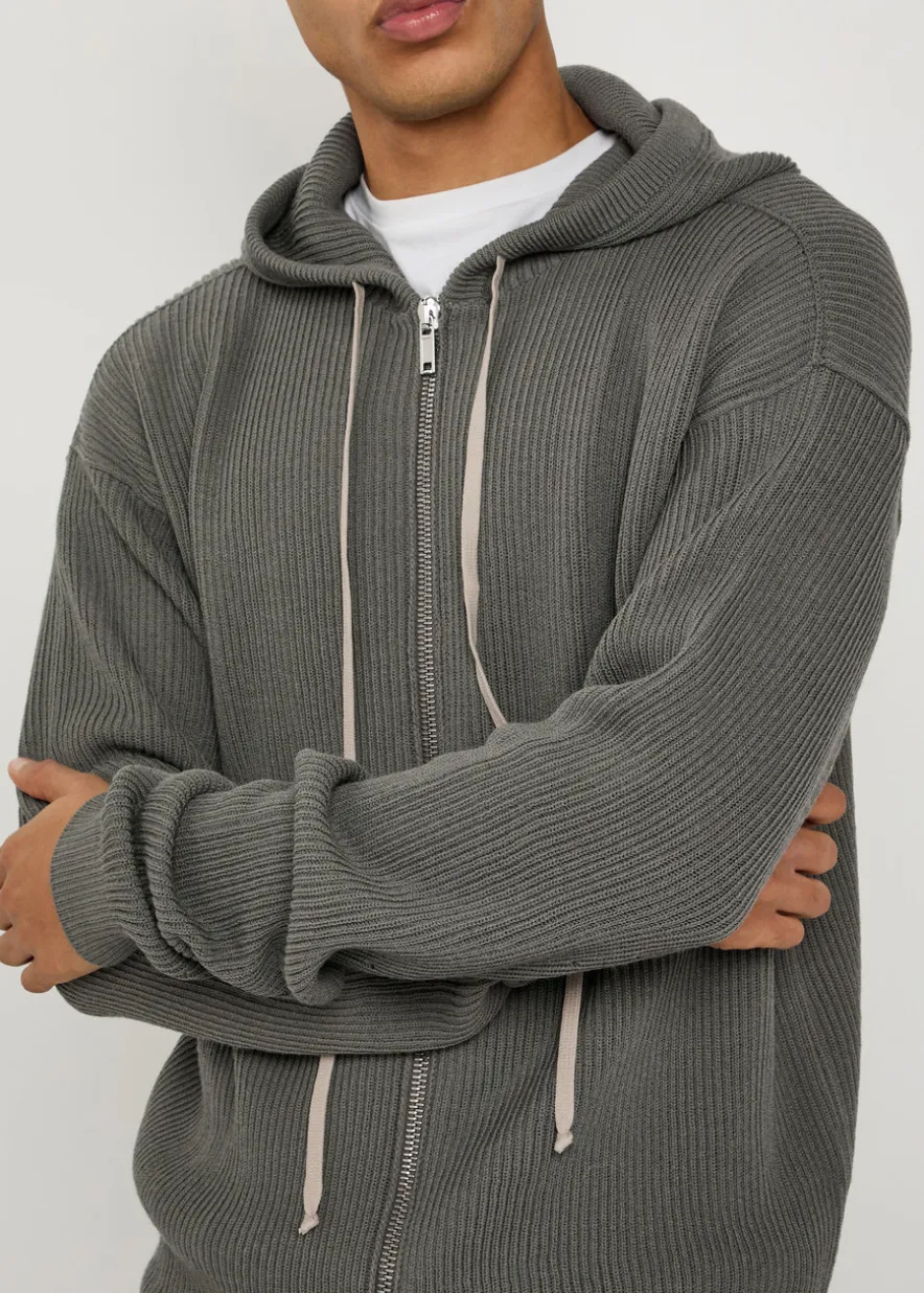 Hooded wool jumper