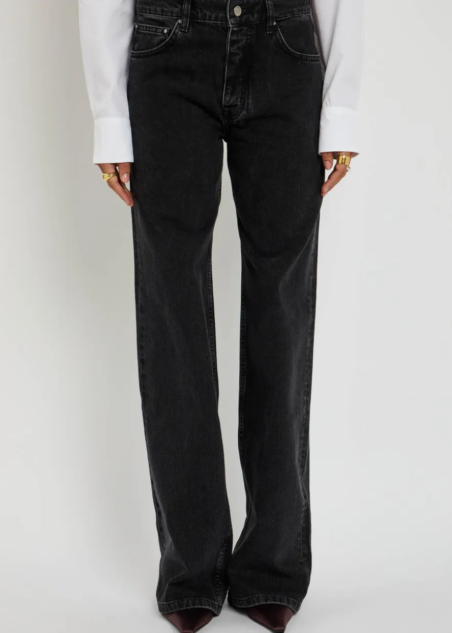 Hugh wide-leg jeans