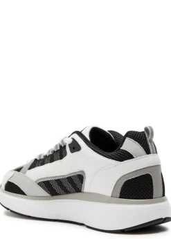 Hyper Runner panelled mesh sneakers