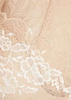 Lace Perfection push-up bra