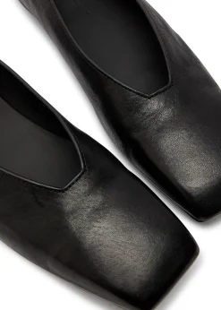 Leather ballet flats