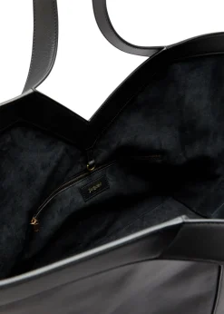 Leather tote bag