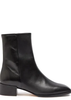 Lee 40 leather ankle boots