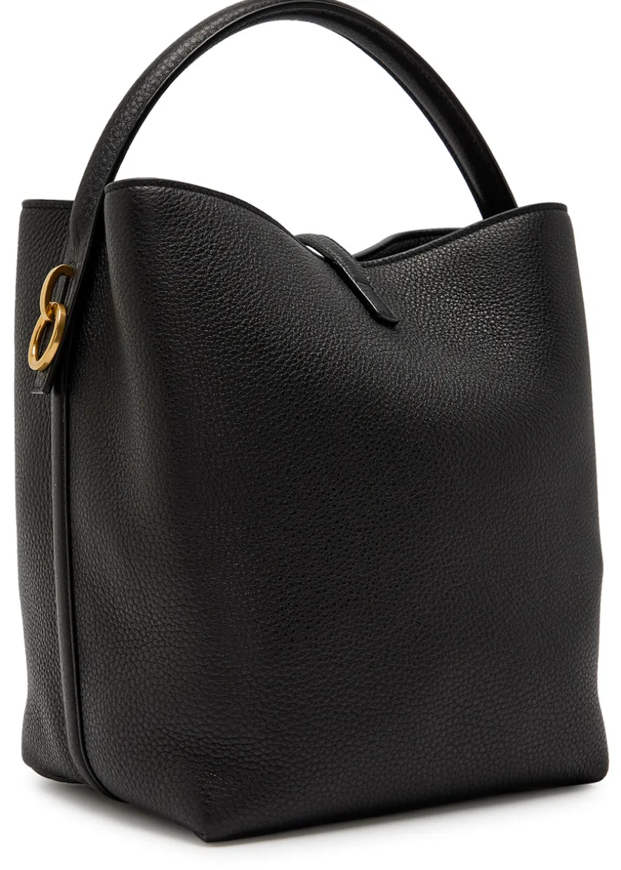 Le 37 grained leather bucket bag
