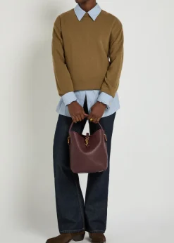 Le 37 grained leather bucket bag