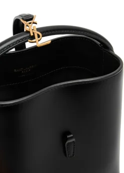 Le 37 mini leather bucket bag