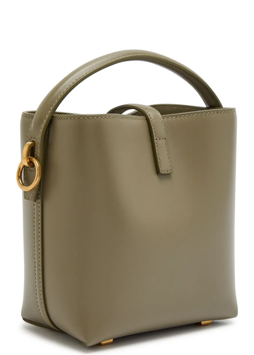 Le 37 mini leather bucket bag